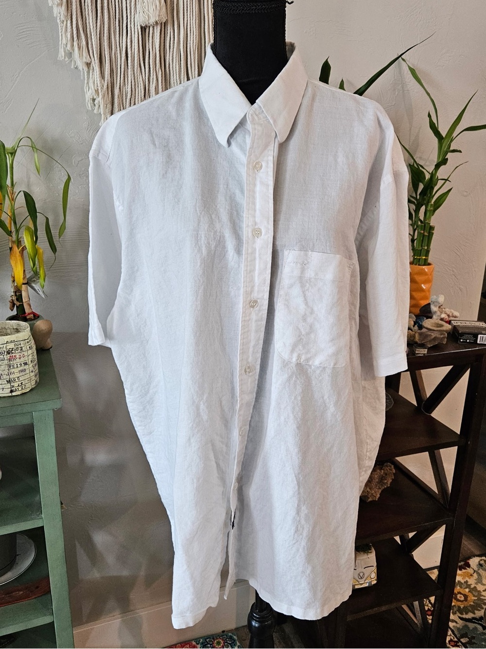 Men's Classic Linen Blend White Short-Sleeve Button-Up Shirt